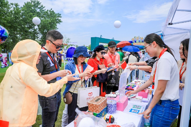 上海家化员工家庭日 | 用爱和歌声欢庆建党100周年